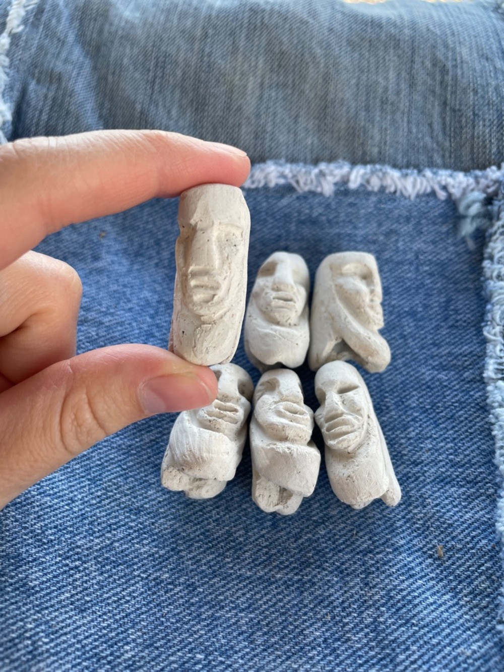 🌱 Handmade | Ceramic Face Beads - Picture 2 of 6